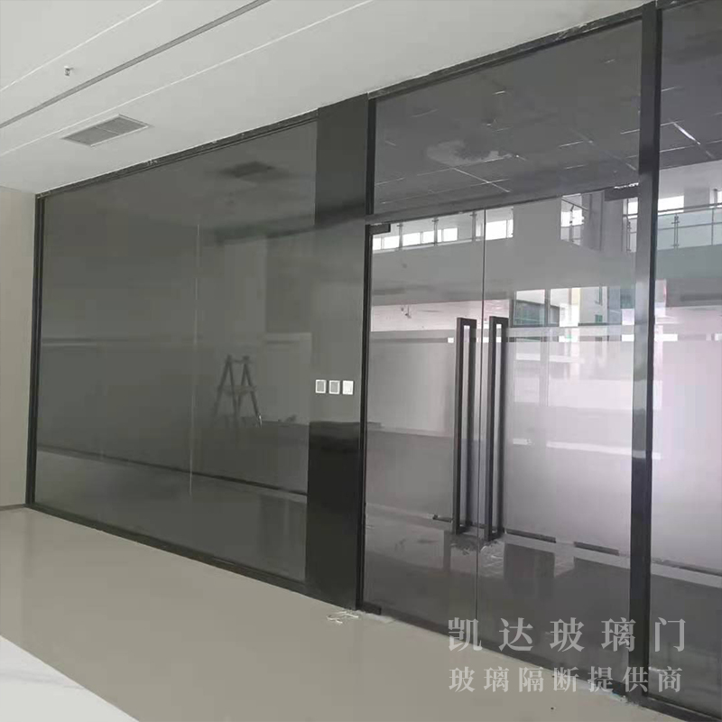 齊河新型材料交易中心，一樓大廳