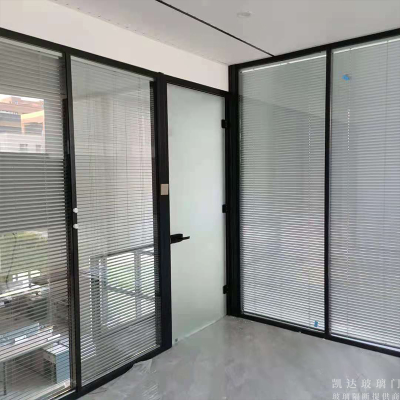 將玻璃隔斷用于衛(wèi)生間合適嗎？